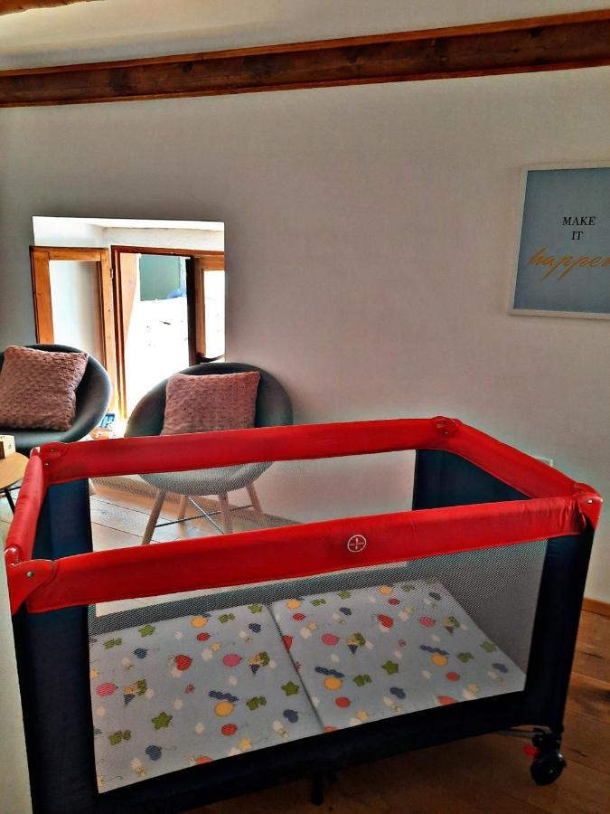 Joseph'S Yard Apartment Rovinj Eksteriør billede