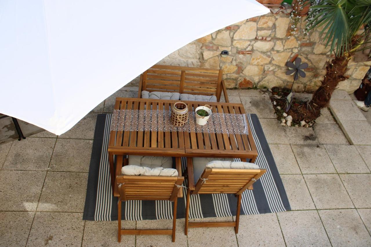 Joseph'S Yard Apartment Rovinj Eksteriør billede