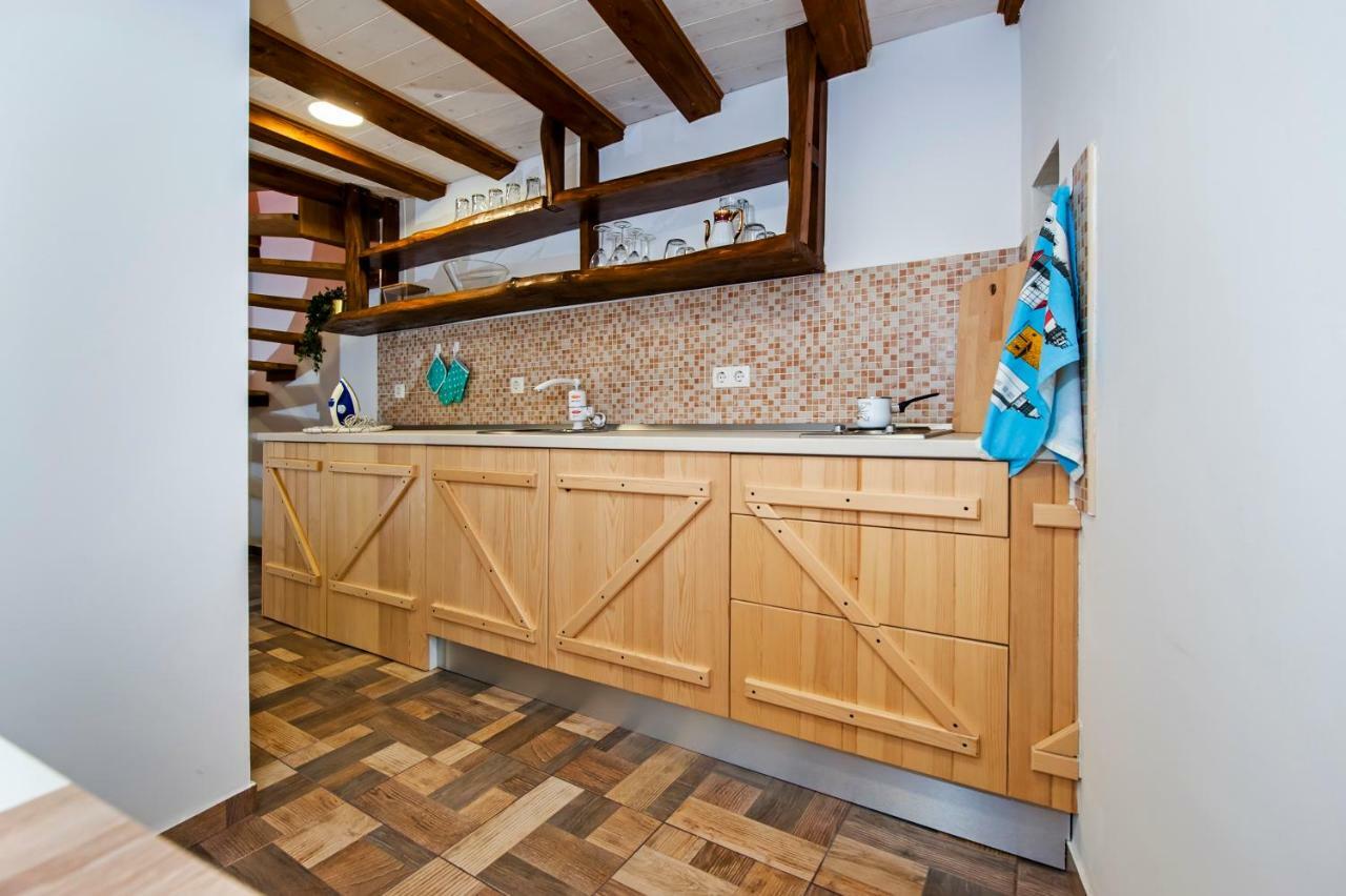 Joseph'S Yard Apartment Rovinj Eksteriør billede